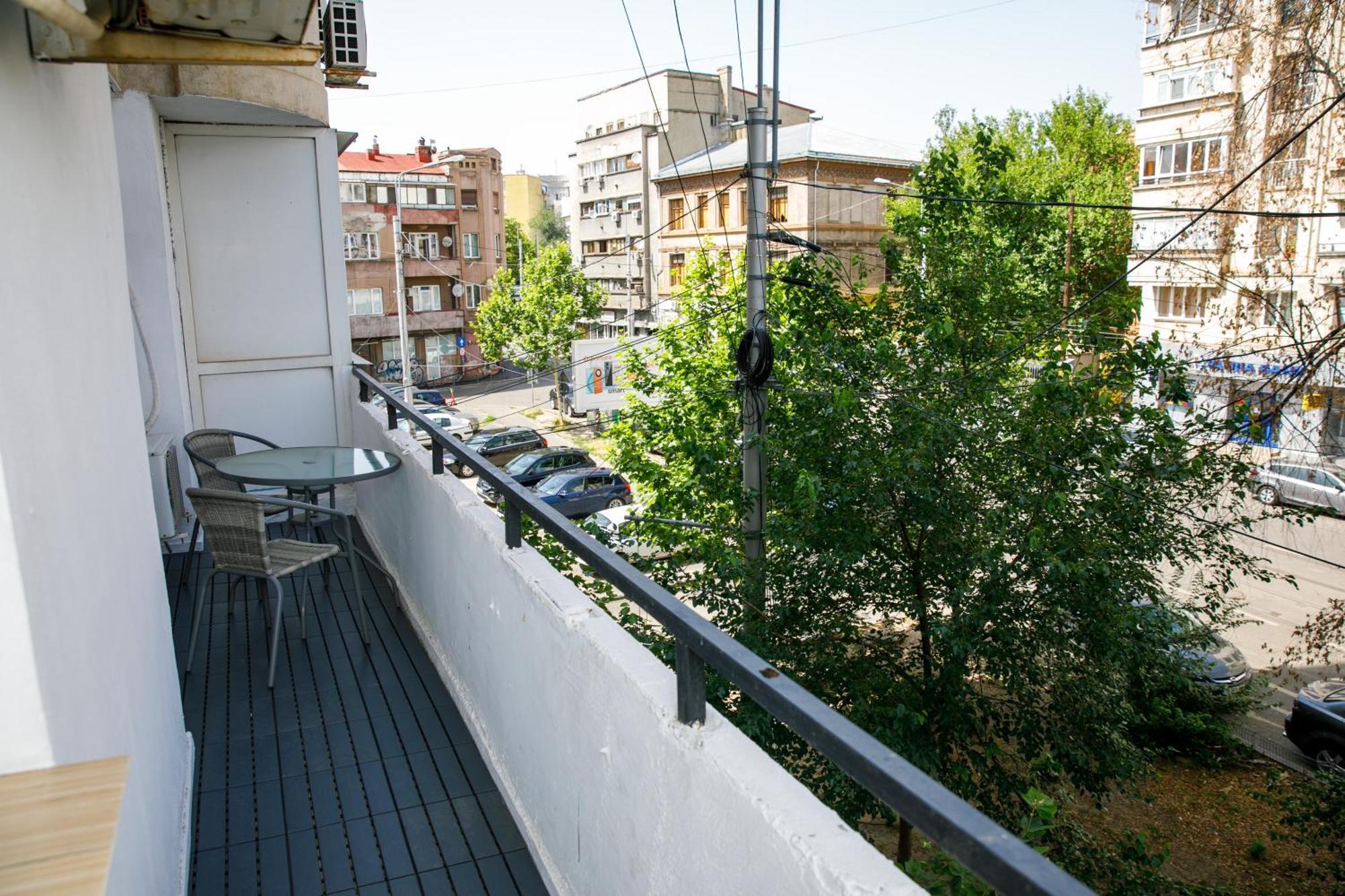 Color Apartments Corneliu Coposu No3 Bukarest Exteriör bild